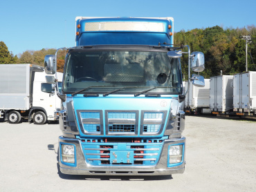 いすゞ ギガ 冷凍ウイング 大型 QKG-CYJ77A 年式 H26[写真03]