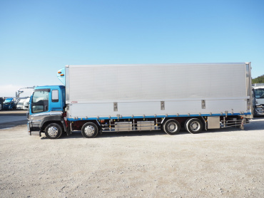 いすゞ ギガ 冷凍ウイング 大型 QKG-CYJ77A 年式 H26[写真17]