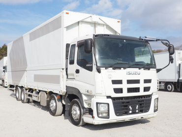 いすゞ ギガ ウイング車 大型 QKG-CYJ77A 年式 H27[写真03]
