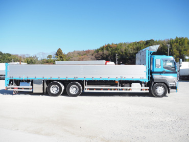 いすゞ ギガ 平ボディ 大型 QKG-CYL77A 年式 H28[写真09]