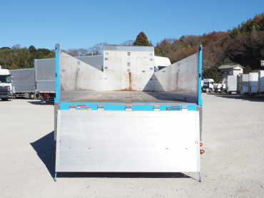 いすゞ ギガ 平ボディ 大型 QKG-CYL77A 年式 H28[写真19]