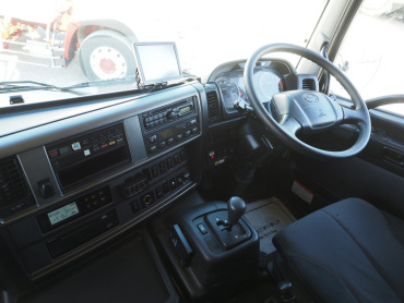 日野 プロフィア 冷凍バン 大型 QPG-FW1EXEG 年式 H27[写真30]