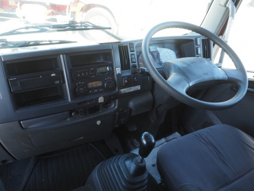 いすゞ フォワード ウイング車 中型 TKG-FRR90T2 年式 H27[写真30]