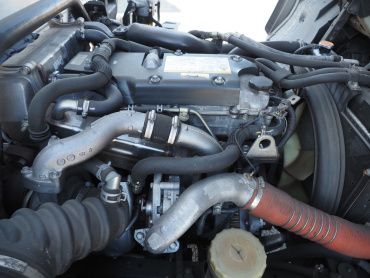 いすゞ フォワード 冷凍バン 中型 TKG-FRR90T2 年式 H28[写真37]