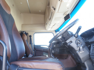 日野 プロフィア ウイング車 大型 2DG-FW1AHG 年式 H30[写真32]