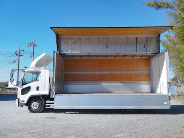 いすゞ フォワード ウイング車 中増t LKG-FTR90S2 年式 H24[写真15]