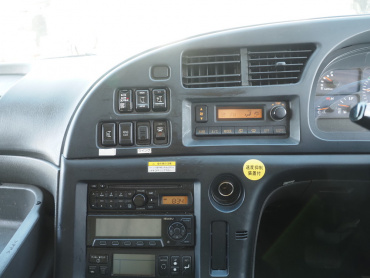 いすゞ ギガ 冷凍ウイング 大型 QKG-CYJ77A 年式 H27[写真36]