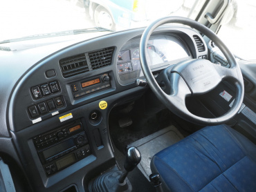 いすゞ ギガ 冷凍ウイング 大型 QKG-CYJ77A 年式 H27[写真34]