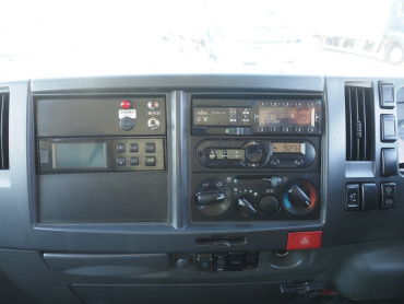 いすゞ エルフ 冷凍バン 小型 TPG-NPR85AN 年式 H27[写真30]