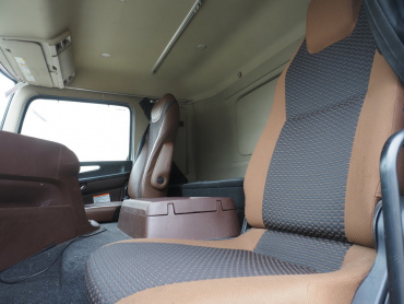 日野 プロフィア 平ボディ 大型 2DG-FW1AHJ 年式 H30[写真30]