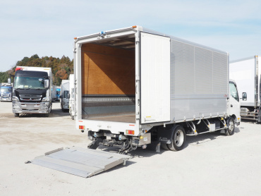 日野 デュトロ ウイング車 小型 TPG-XZU720M 年式 H30[写真25]
