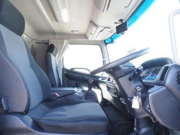 日野 レンジャー ウイング車 中型 TPG-FD7JLAG 年式 H29[写真24]