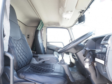 三菱ふそう ファイター ウイング車 中型 TKG-FK64F 年式 H29[写真30]