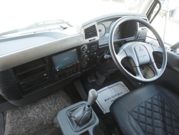 三菱ふそう ファイター ウイング車 中型 TKG-FK64F 年式 H29[写真33]