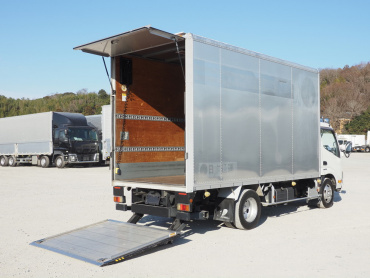 日野 デュトロ バン車 小型 TKG-XZU655M 年式 H26[写真16]