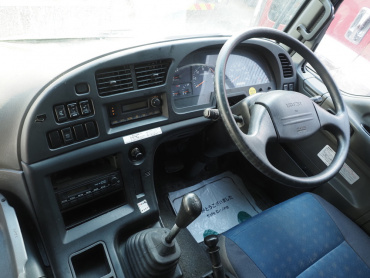 いすゞ ギガ ウイング車 大型 QKG-CYJ77A 年式 H28[写真31]