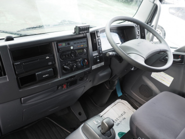 いすゞ フォワード バン車 中型 2RG-FRR90S1 年式 H30[写真23]