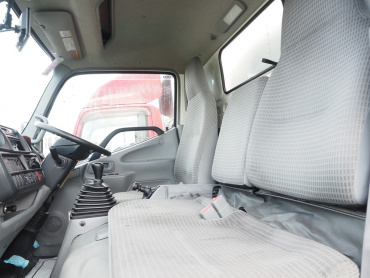 日野 デュトロ バン車 小型 TKG-XZU655M 年式 H26[写真28]