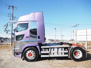 日野 プロフィア トラクタ 大型 QPG-SH1EDDG 年式 H30[写真10]