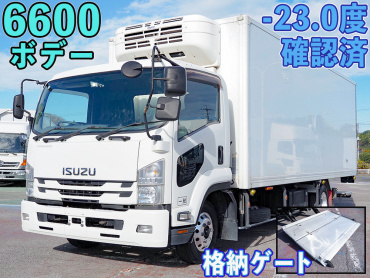 いすゞ フォワード 冷凍バン 中型 TKG-FRR90S2 年式 H28[写真01]