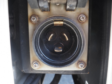 UDトラックス クオン 冷凍ウイング 大型 QKG-CD5ZA 年式 H25[写真28]