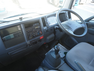 いすゞ エルフ 冷凍バン 小型 TKG-NMS85AN 年式 H29[写真24]