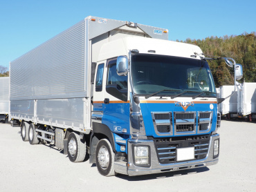 いすゞ ギガ ウイング車 大型 QKG-CYJ77A 年式 H27[写真04]