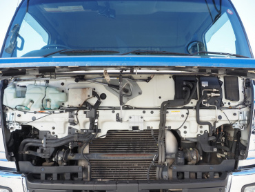 いすゞ ギガ ウイング車 大型 QKG-CYJ77A 年式 H27[写真46]
