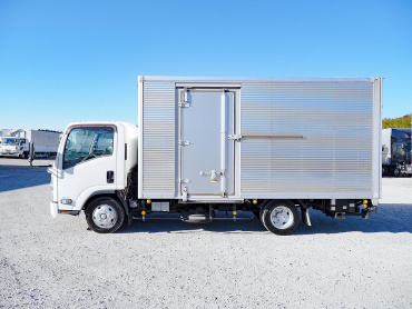 いすゞ エルフ バン車 小型 TRG-NPR85AN 年式 H28[写真09]