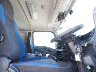 いすゞ  ウイング車 大型 QKG-CYJ77B 年式 H28[写真29]