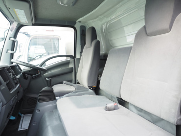 いすゞ エルフ バン車 小型 TKG-NPR85AN 年式 H26[写真29]