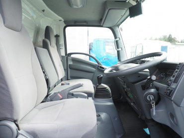 いすゞ エルフ バン車 小型 TKG-NPR85AN 年式 H26[写真23]