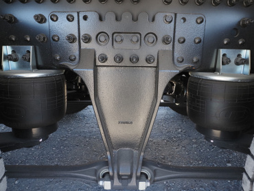 UDトラックス クオン ウイング車 大型 2PG-CG4FA 年式 R6[写真44]