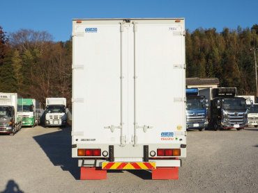 いすゞ ギガ ウイング車 大型 QKG-CYJ77B 年式 H28[写真06]