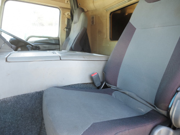 三菱ふそう スーパーグレート ウイング車 大型 QPG-FU64VZ 年式 H27[写真38]