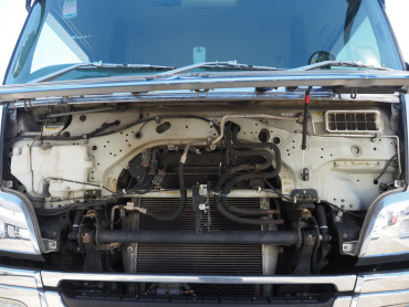 三菱ふそう スーパーグレート ウイング車 大型 QPG-FU64VZ 年式 H27[写真43]