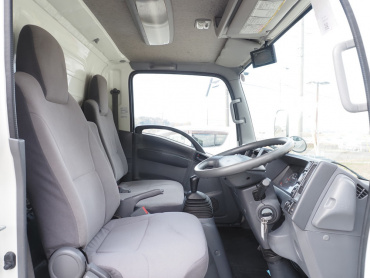 いすゞ エルフ バン車 小型 TKG-NMR85AN 年式 H26[写真21]