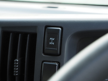 いすゞ エルフ 冷凍バン 小型 TKG-NMS85AN 年式 H29[写真26]