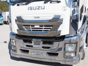 いすゞ ギガ ウイング車 大型 QPG-CYJ77B 年式 H28[写真08]