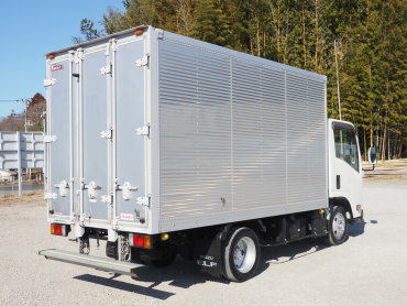 いすゞ エルフ バン車 小型 TPG-NLR85A 年式 H27[写真04]