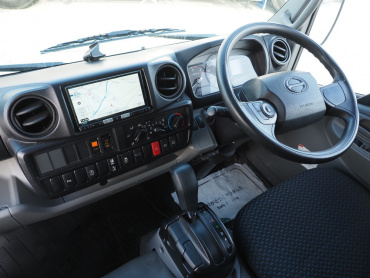 日野 デュトロ バン車 小型 2RG-XZU650M 年式 R2[写真20]