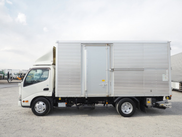 日野 デュトロ バン車 小型 2RG-XZU650M 年式 R2[写真08]