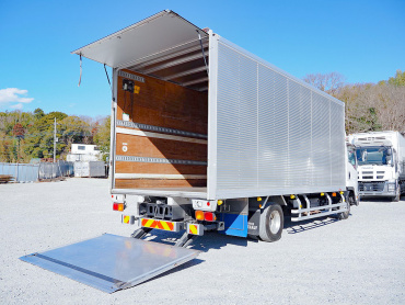いすゞ フォワード バン車 中型 2RG-FRR90S1 年式 H30[写真16]