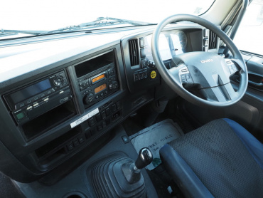 いすゞ ギガ ウイング車 大型 QKG-CYJ77B 年式 H28[写真35]