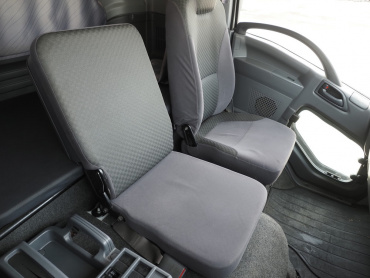 いすゞ フォワード ウイング車 中型 TKG-FRR90S2 年式 H28[写真36]