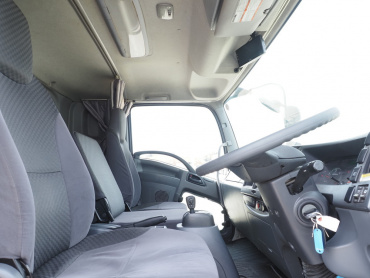 いすゞ フォワード ウイング車 中型 TKG-FRR90S2 年式 H28[写真30]