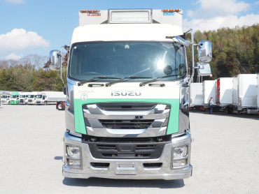 いすゞ ギガ ウイング車 大型 2PG-CYJ77C 年式 H30[写真04]