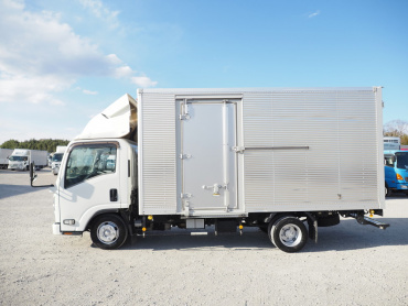 いすゞ エルフ バン車 小型 TRG-NLR85AN 年式 R1[写真09]