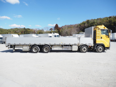 いすゞ ギガ 平ボディ 大型 QKG-CYJ77B 年式 H28[写真07]