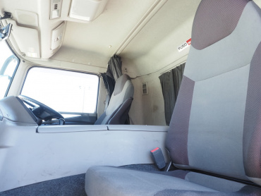 三菱ふそう スーパーグレート ウイング車 大型 QPG-FS64VZ 年式 H28[写真39]